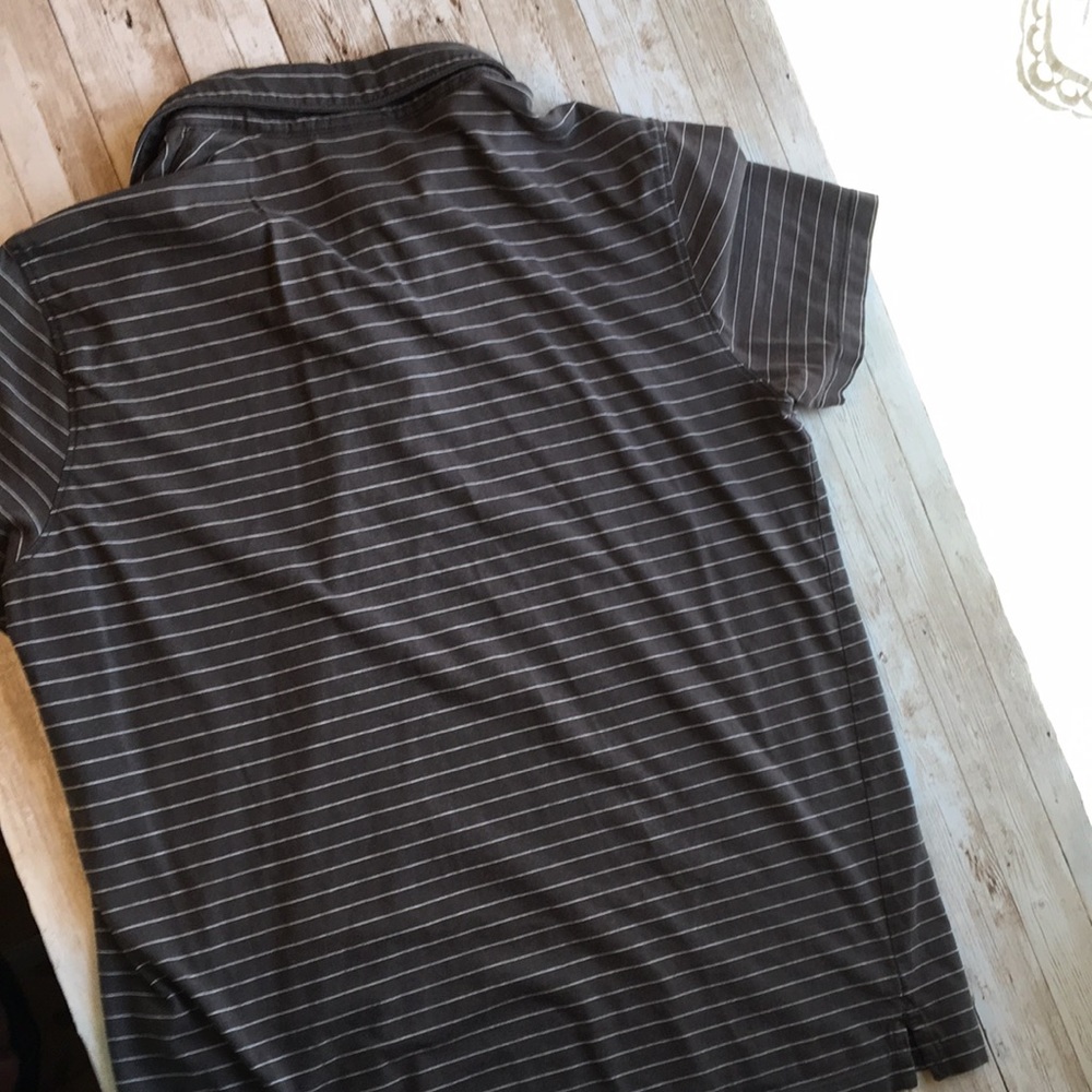 Gray polo - Picture 3 of 4